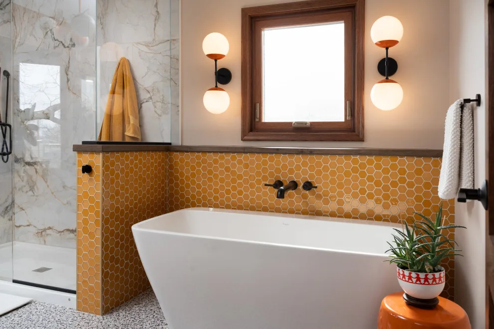 Vibrant Mid-Century Bathroom Set by Tricia Hauser Tidemann - Photo 4