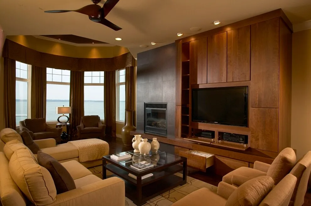 Lakeside Condominium by Woodharbor Design Showroom - Photo 6