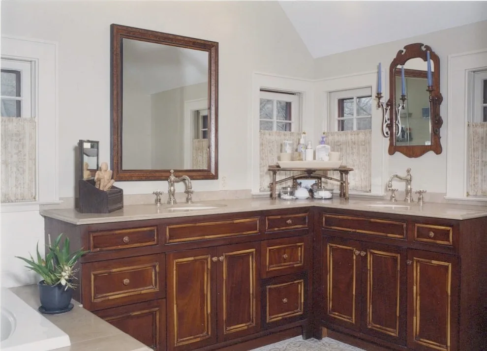 Connecticut Bathroom by Holzman Interiors, Inc. - Photo 2
