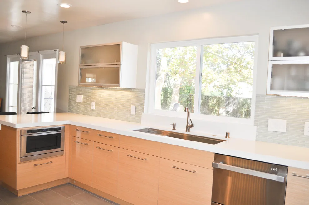 Connecticut Rif Contemporary White Oak Kitchen by Kitchen Inspiration Inc. - Photo 13