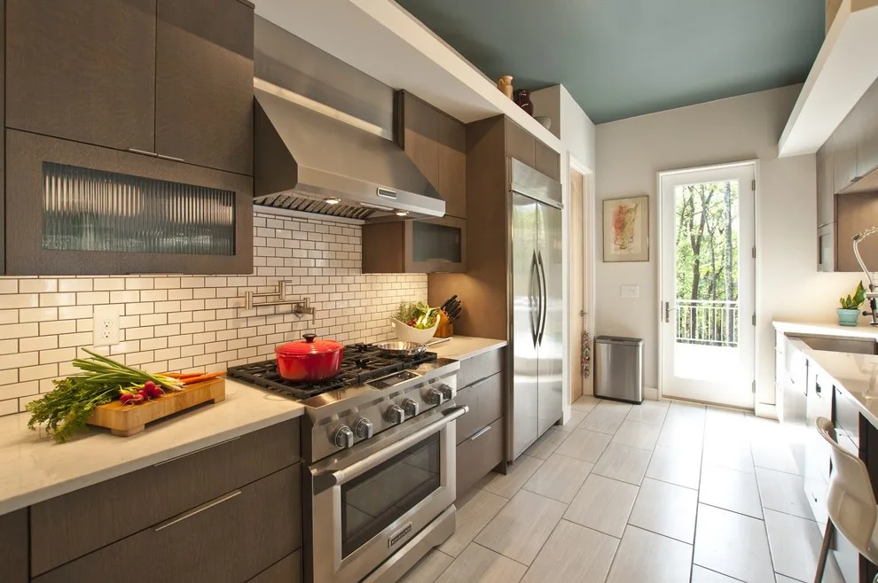Modern in the countryside by Terri Sears, Kitchen And Bath Designer - Photo 2