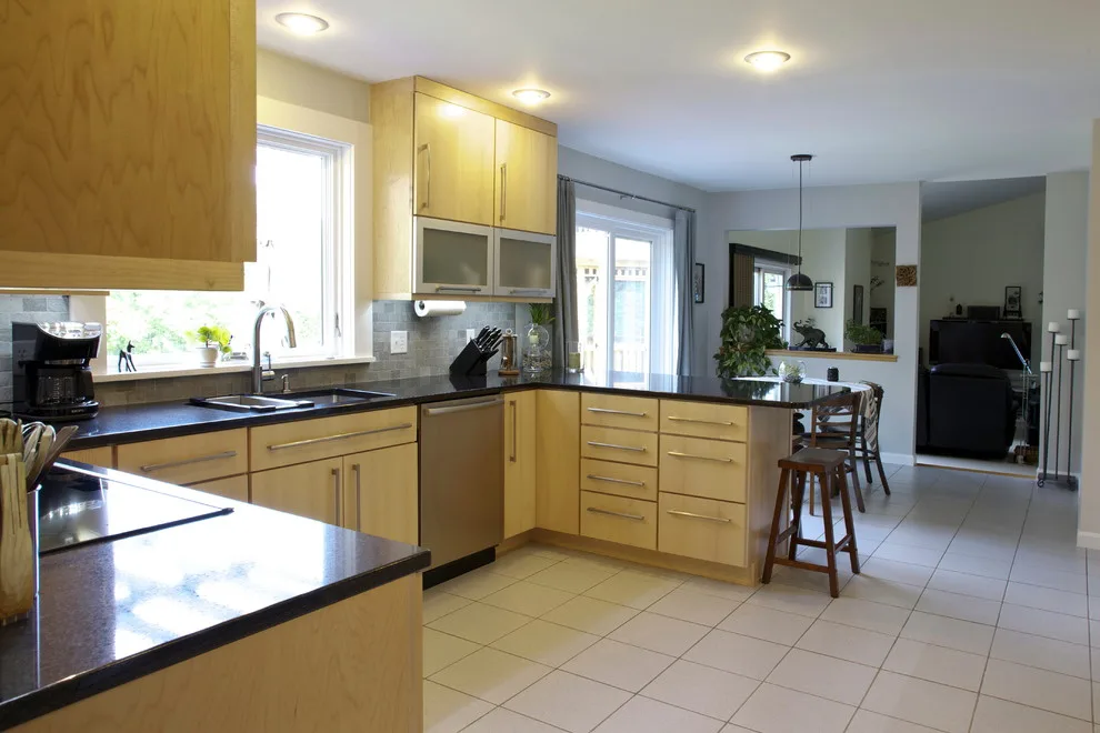 Modern Bella Maple Kitchen by Chris Van Genechten - Kitchen & Bath Design - Photo 5