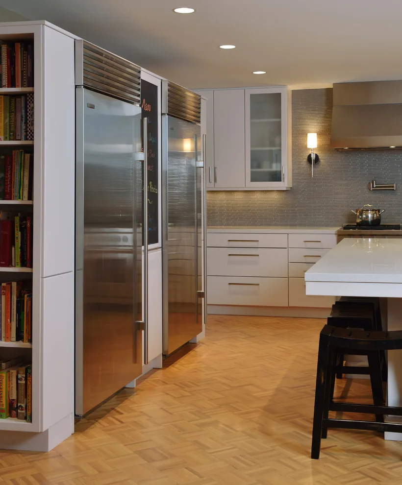 Modern Tribute Kitchen & Bar by Kitchen & Bath Concepts - Photo 3