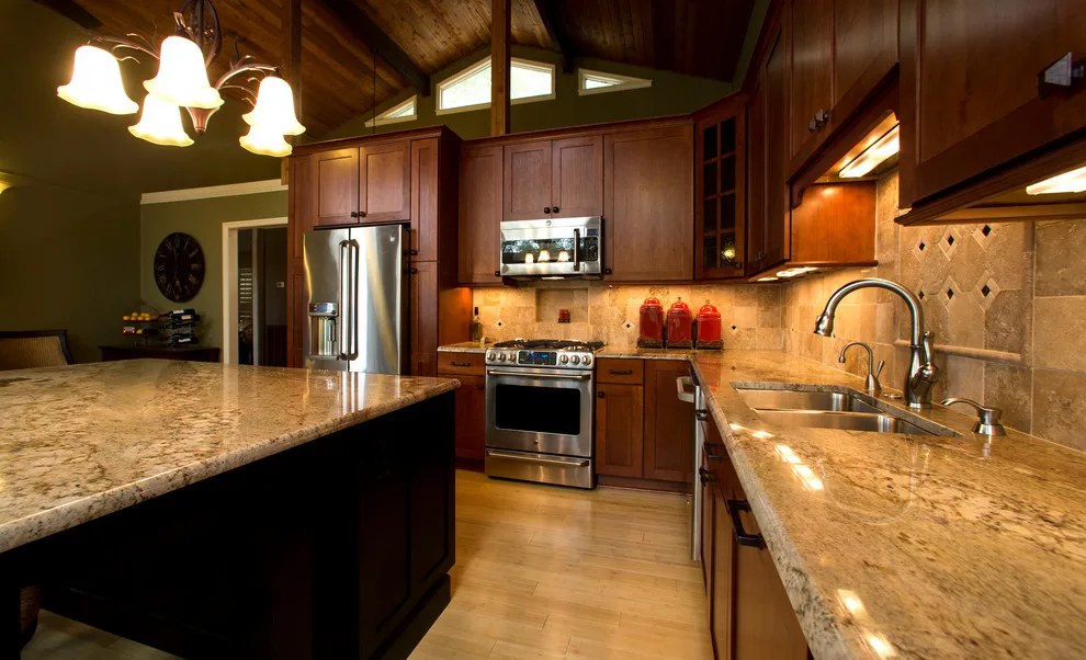 Cove Drive Kitchen Makeover by Highland Design+Build - Photo 9