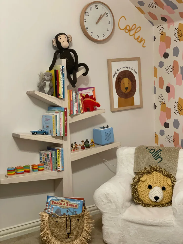 Comfortable Kids' Reading Corner by Decor Muse - Photo 3