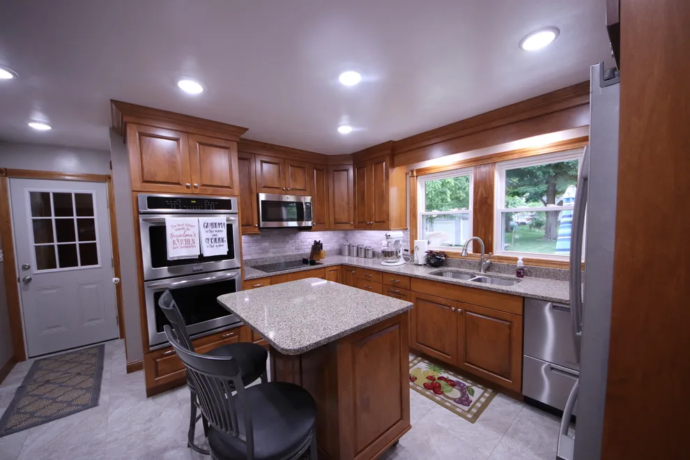Comfortable Sleek Designs by Distinctive Designs For Kitchens And Baths - Photo 6