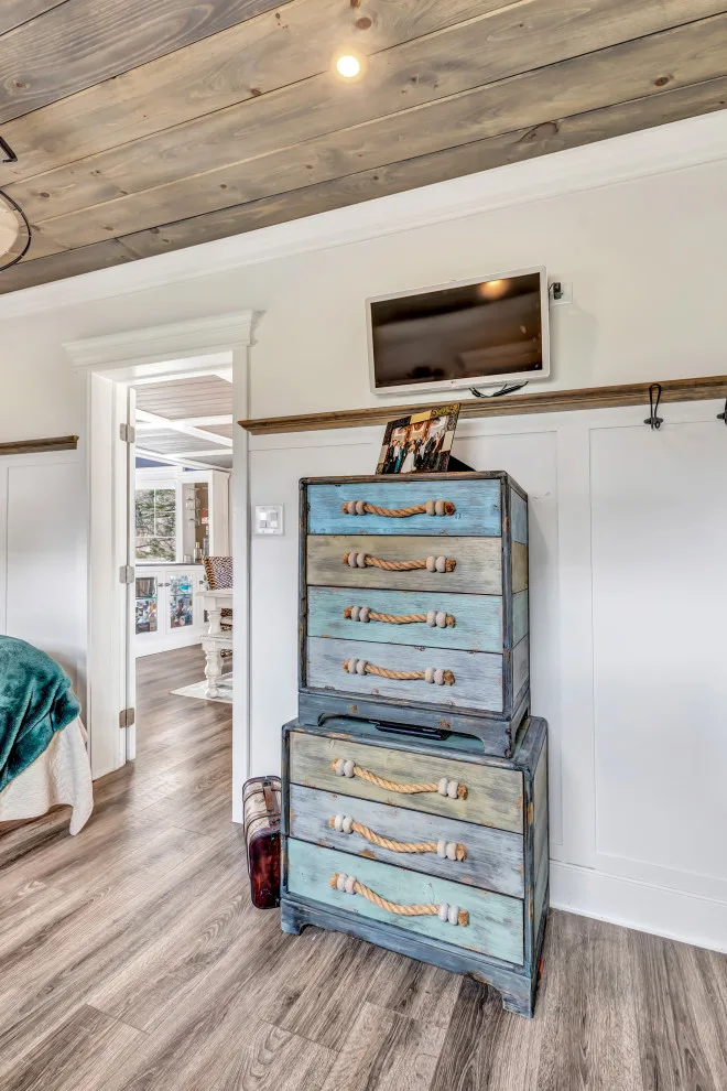 Charming Lakeside Cabin by Radzwillas Kitchen And Bath Design - Photo 30