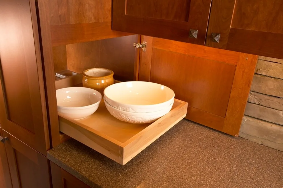 Artisan Dwelling by Woodharbor Design Showroom - Photo 3