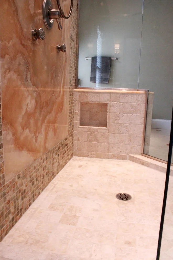 Crestline Transitional Main Bathroom by Highland Design+Build - Photo 3