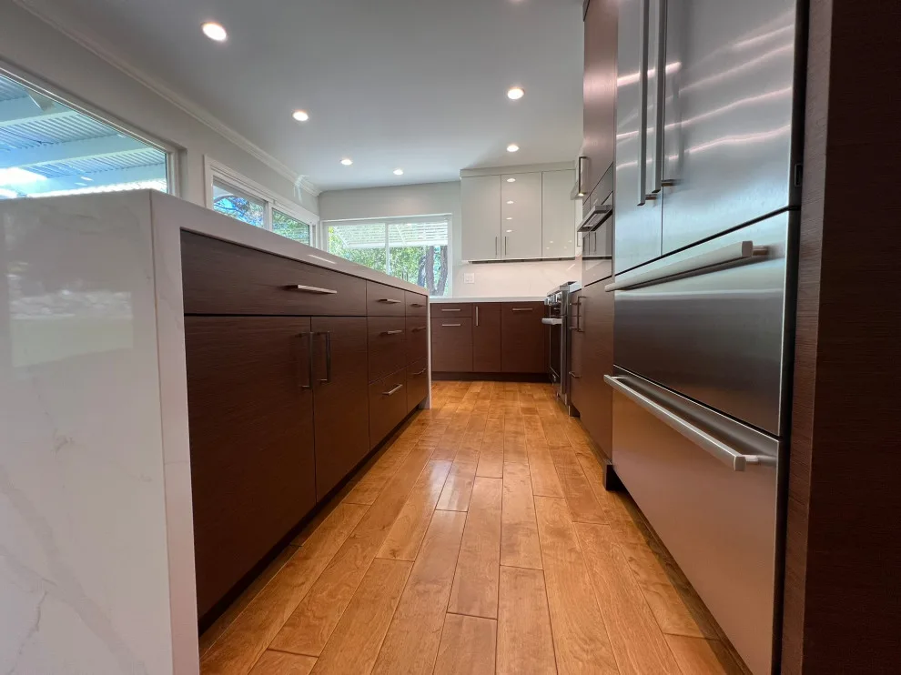 Crestview Contemporary Kitchen by Kitchen Inspiration Inc. - Photo 13