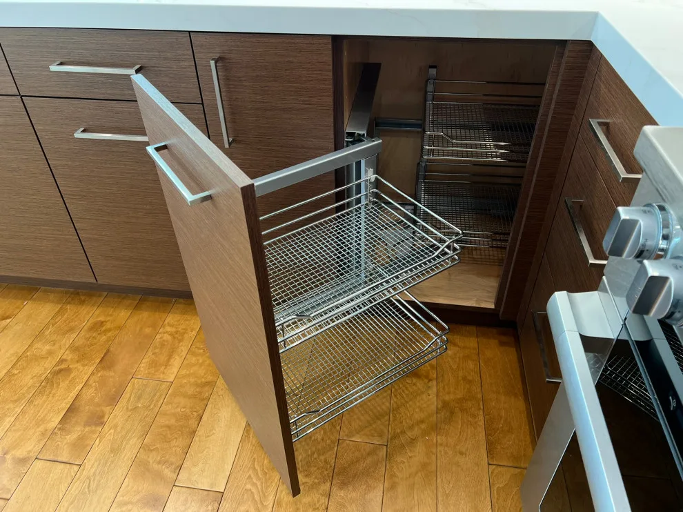 Crestview Contemporary Kitchen by Kitchen Inspiration Inc. - Photo 8