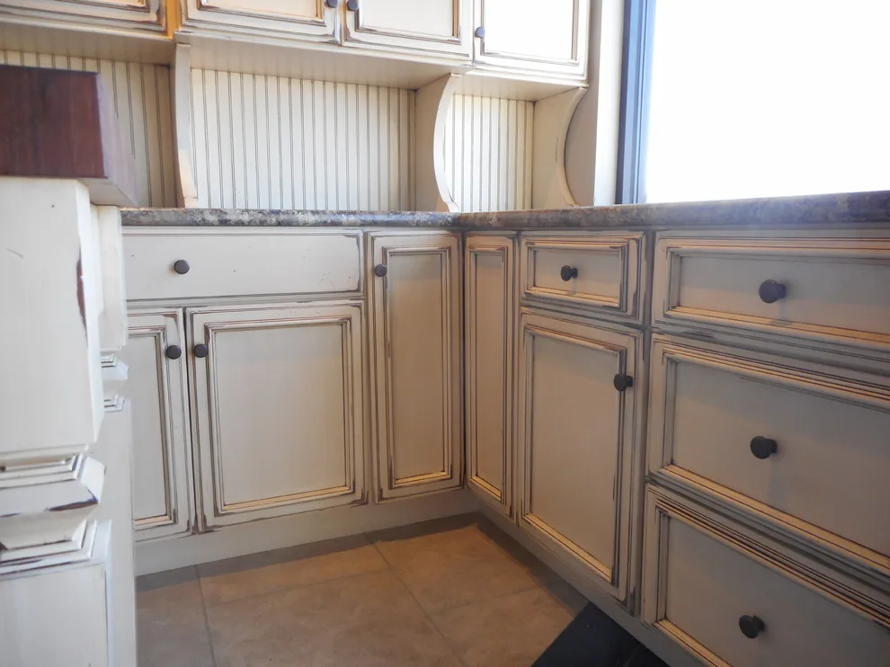 Rustic Charm Kitchen by Mark Hall Cabinetry - Photo 4