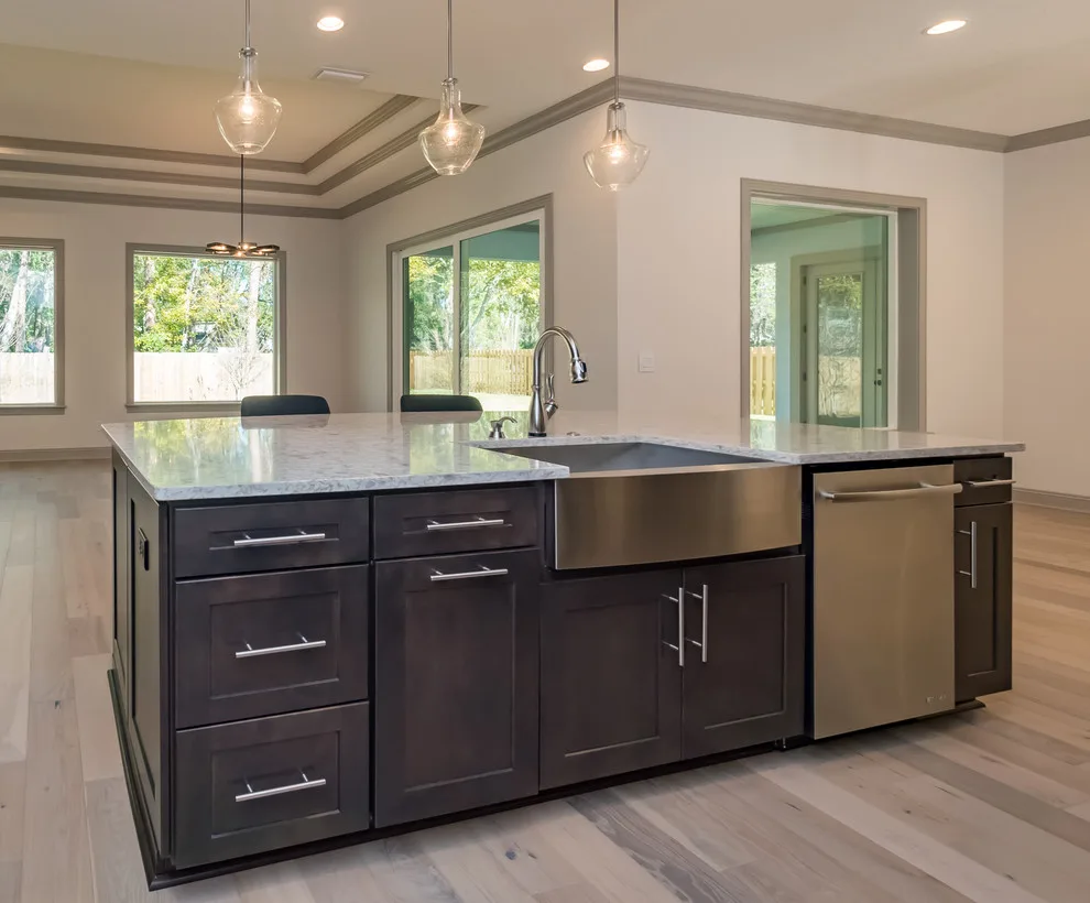 Bespoke Residence by AF Alan - Designed by Jodi Schoenfeld - IDS by Woodsman Kitchens And Floors - Photo 3