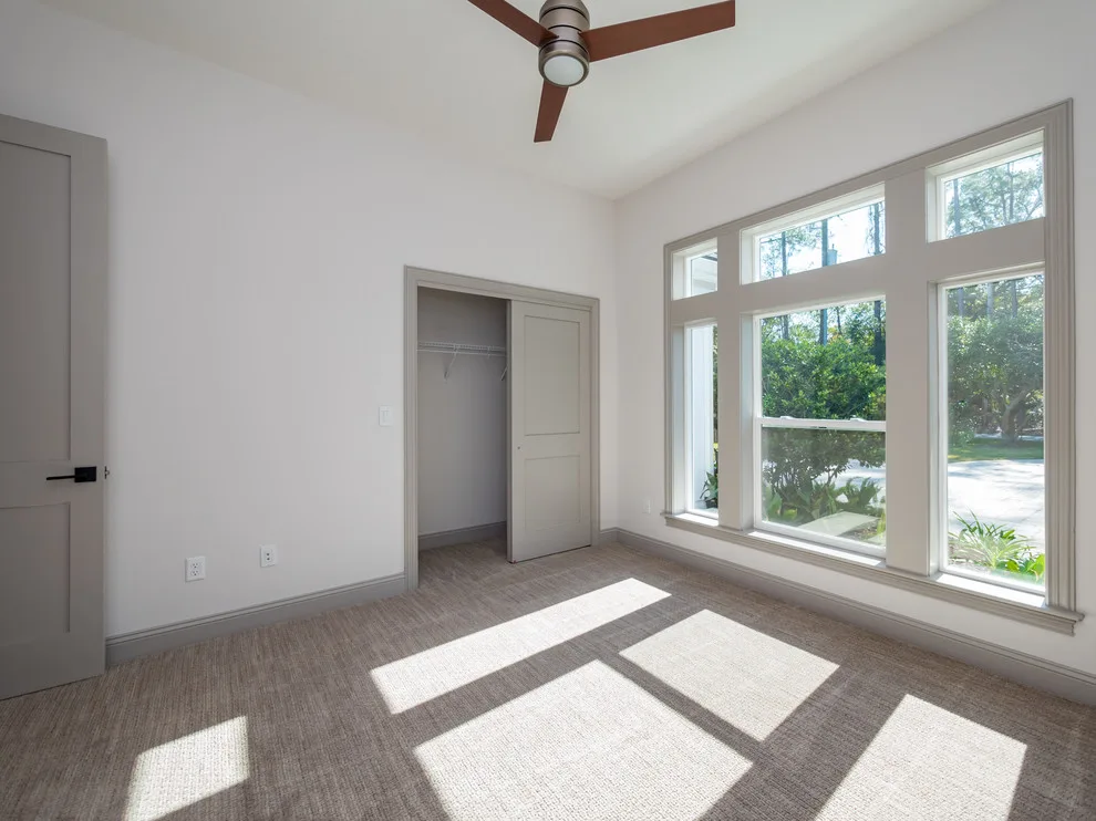 Bespoke Residence by AF Alan - Designed by Jodi Schoenfeld - IDS by Woodsman Kitchens And Floors - Photo 29
