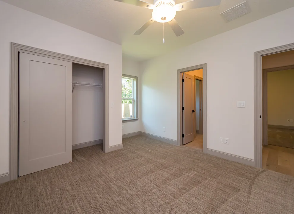 Bespoke Residence by AF Alan - Designed by Jodi Schoenfeld - IDS by Woodsman Kitchens And Floors - Photo 4