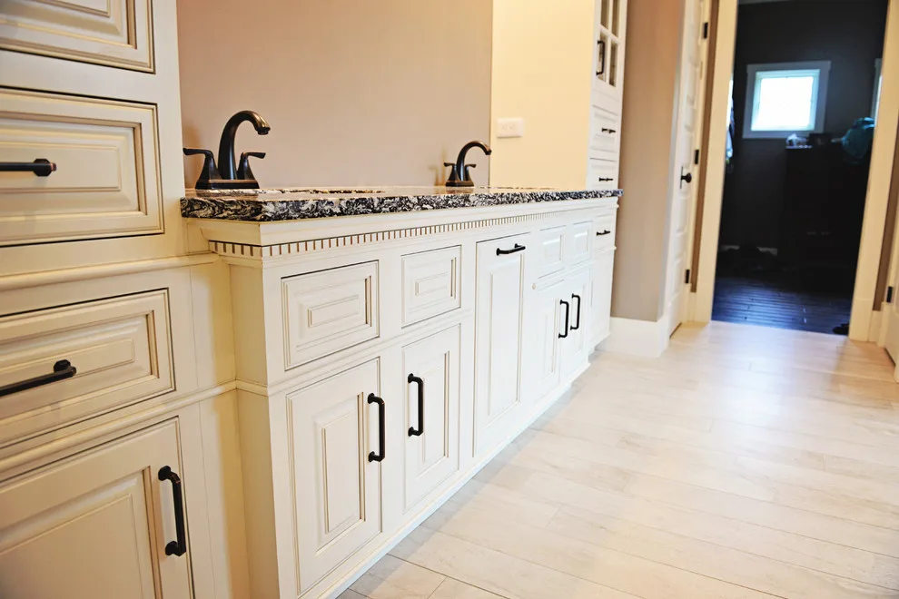 Bespoke Residence by Cavender's The Interior Company - Photo 8