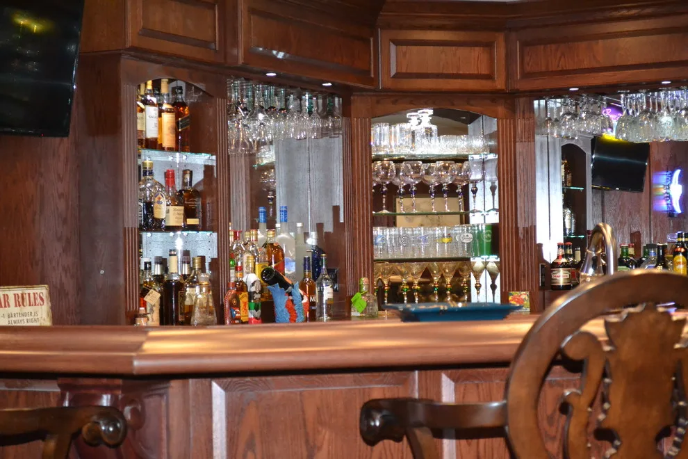 Tailored Oak Bar by Chandlers Plywood Products - Photo 5