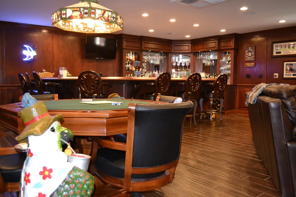 Tailored Oak Bar by Chandlers Plywood Products - Photo 6