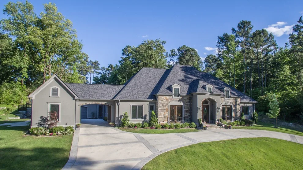 Arlington Park Classic Custom Residence by M & R Sarver Construction - Photo 18