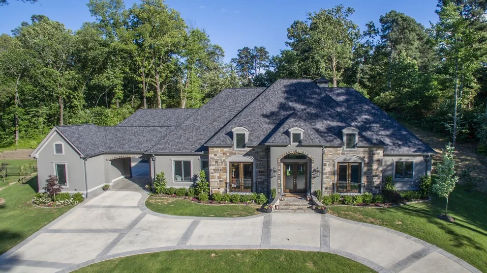 Arlington Park Classic Custom Residence by M & R Sarver Construction - Photo 11