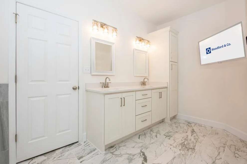 Crestwood Primary Bathroom by Blandford & Co. - Photo 7