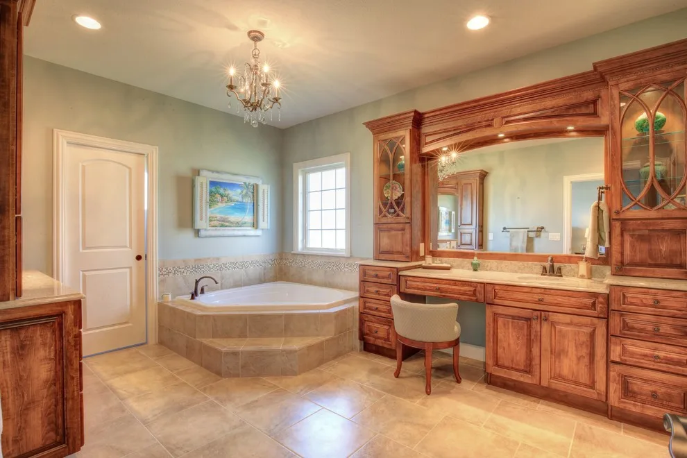 Tilted Home by Premier Homes Of Illinois, Inc - Photo 6