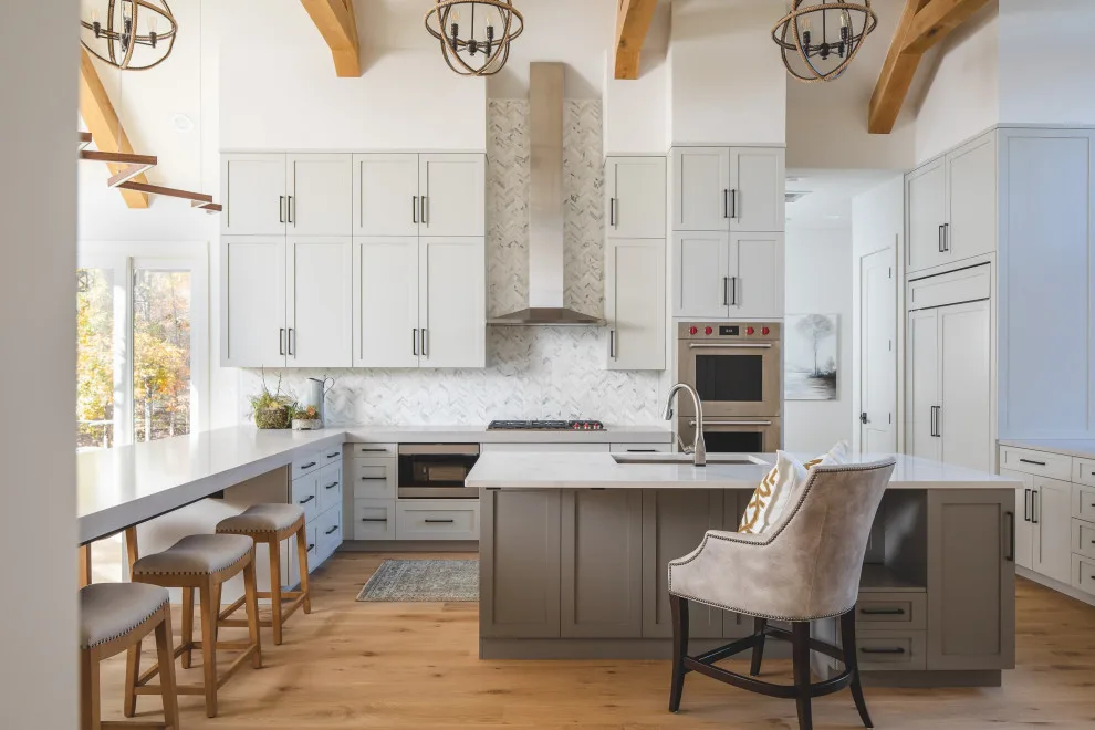 Beverly Baribault Design Group - Photo 2