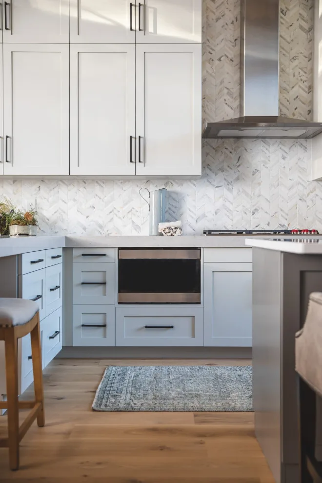Beverly Baribault Design Group - Photo 8