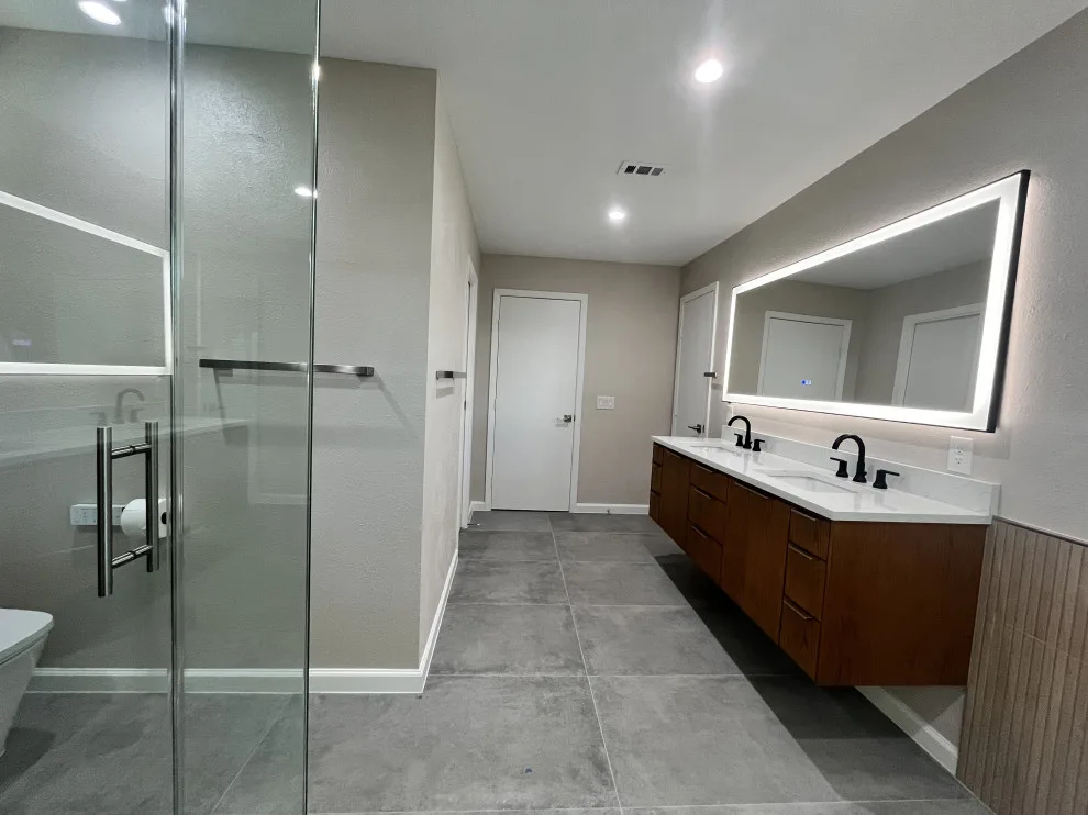 Austin Primary Bathroom Expansion by TRS Build - Photo 9