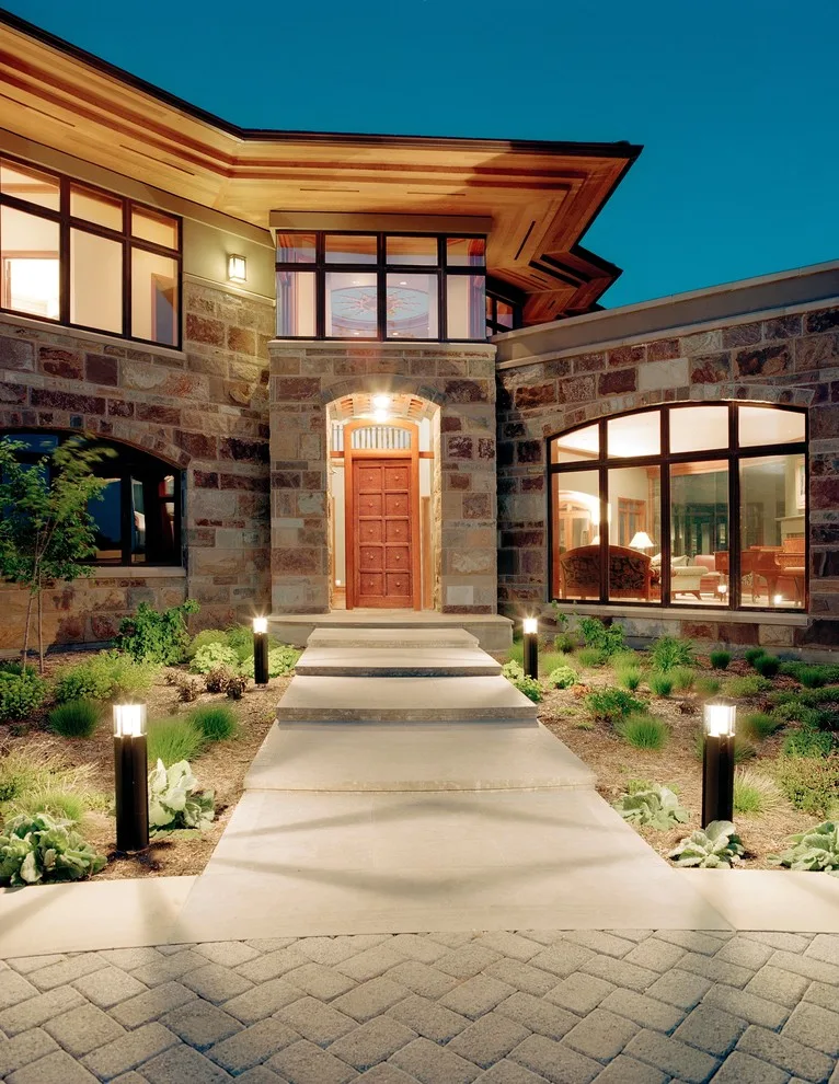 Residential Avenues by Big-D Signature - Photo 2