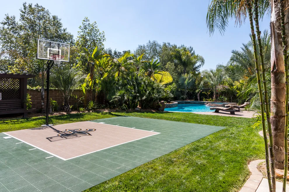 Orange County Backyard Oasis by OCTOBER 5 Fine Home Builders - Photo 5