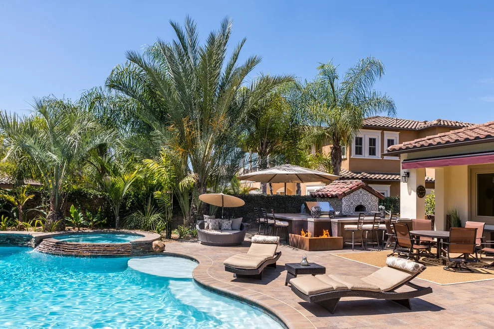 Orange County Backyard Oasis by OCTOBER 5 Fine Home Builders - Photo 3