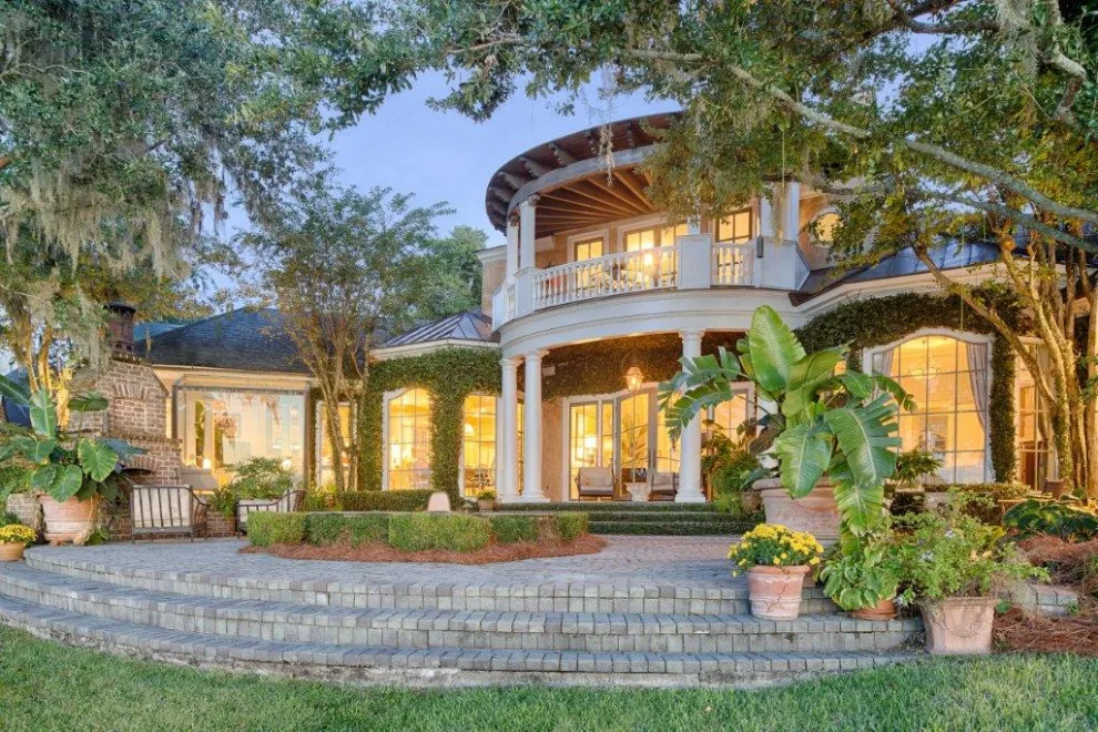 Tailored Greek Revival Waterfront Residence by Greg Hall Homes - Photo 15