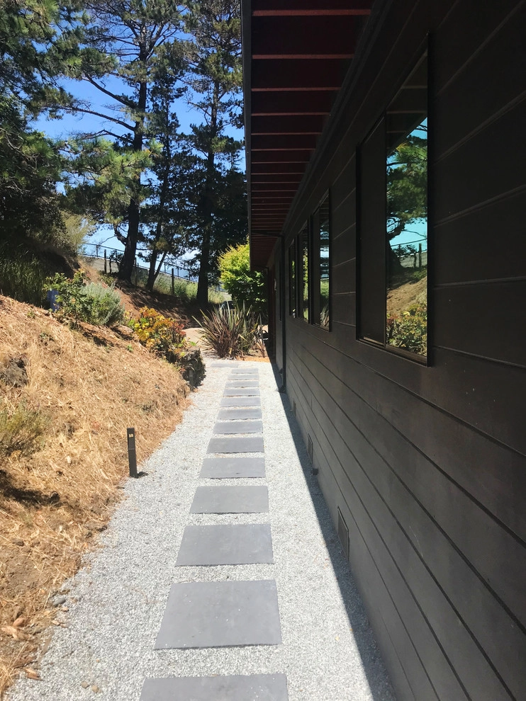 CFLD Landscape Design - Photo 12
