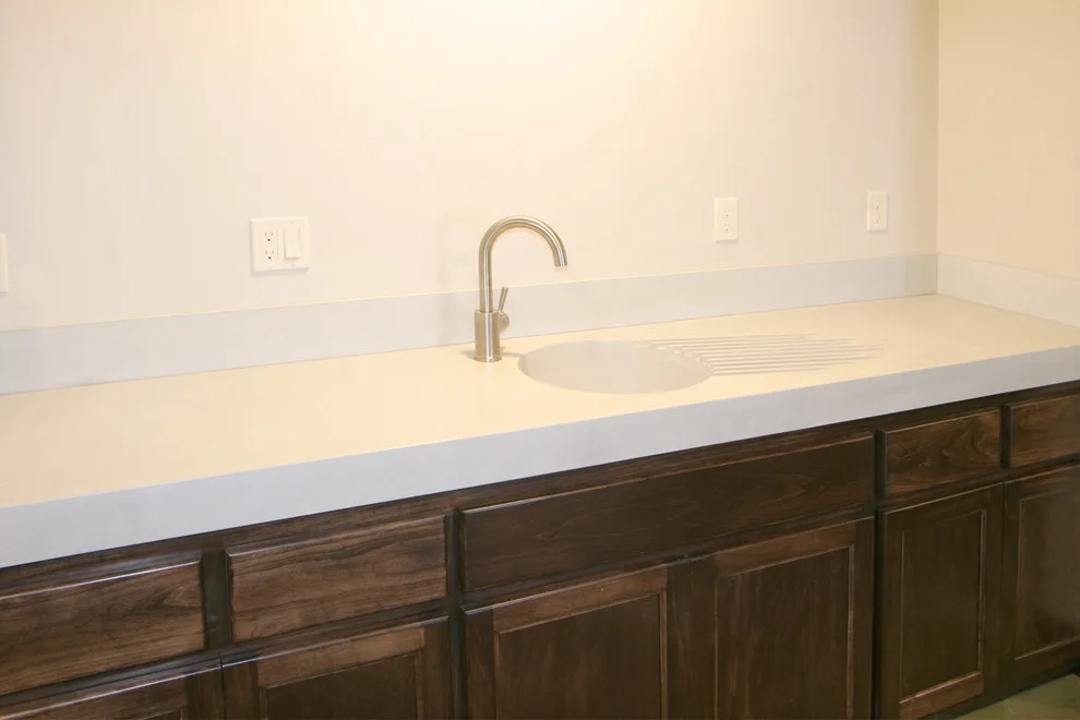 Lower Levels and Refreshment Areas by Bay Lakes Builders - Photo 18