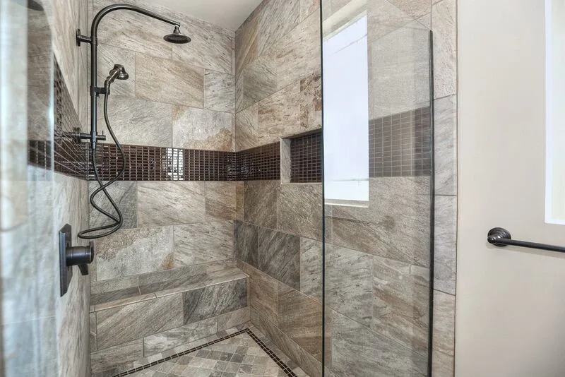 Restrooms by Bella Vista Custom Homes, Inc. - Photo 10