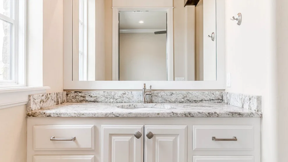 Restrooms by Byrd Building - Photo 26