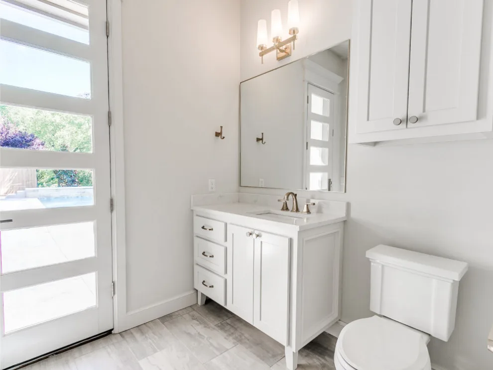 Restrooms by Byrd Building - Photo 40