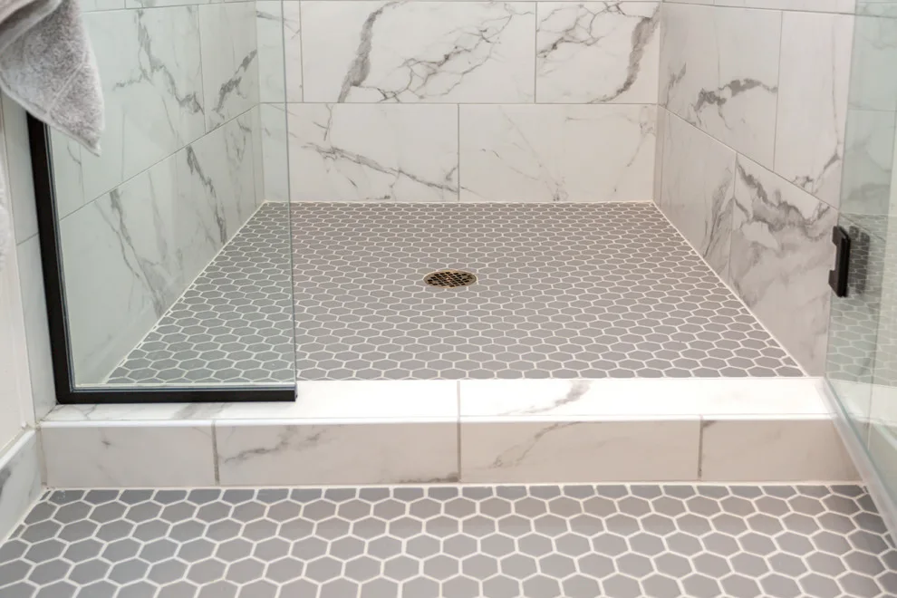 Beaverdale Spa by Red House Remodeling - Photo 4