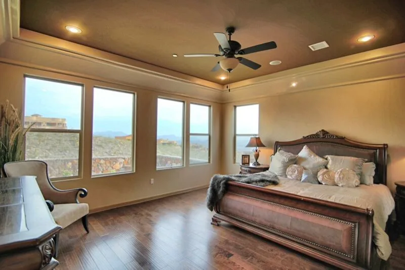 Sleeping Quarters by Bella Vista Custom Homes, Inc. - Photo 5