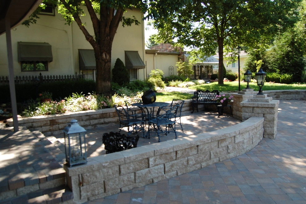 Urban Lawncare - Photo 8