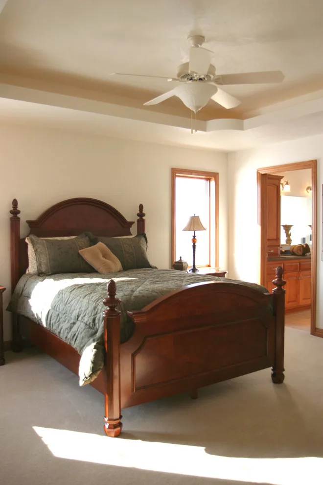 Sleeping Quarters by Bay Lakes Builders - Photo 16