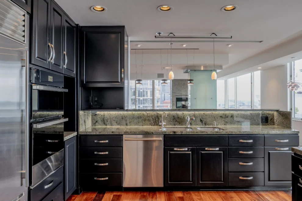 Belltown Skyscraper Penthouse by Better Builders - Photo 19