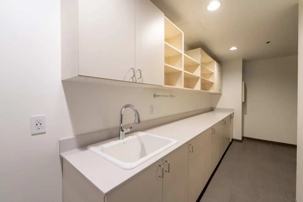 Belltown Skyscraper Penthouse by Better Builders - Photo 14