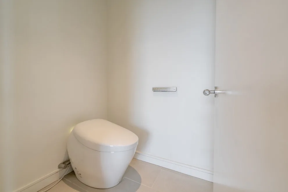 Belltown Skyscraper Penthouse by Better Builders - Photo 9