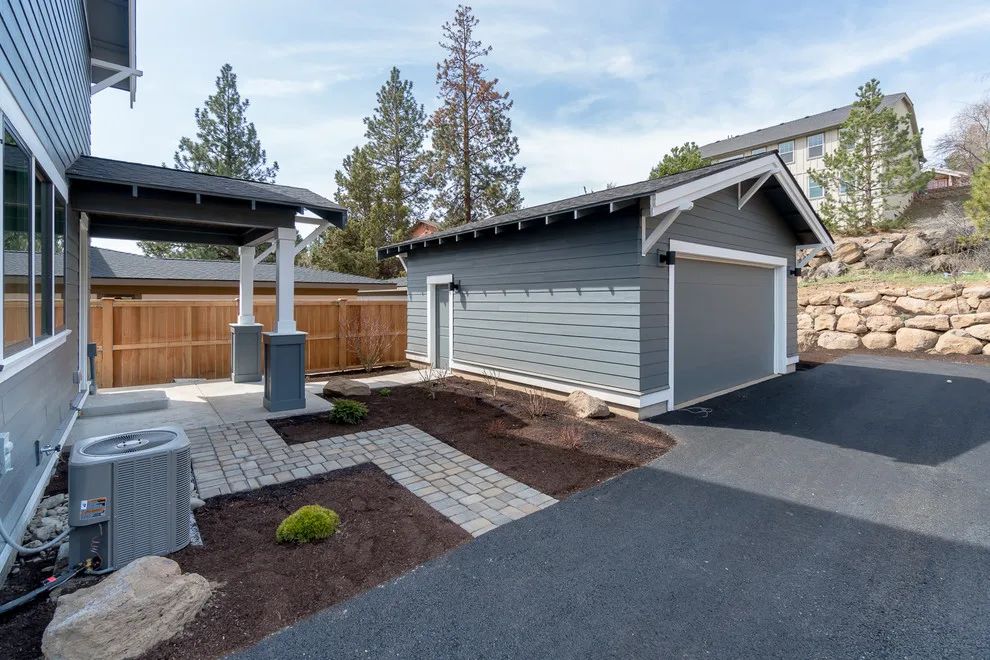 Craftsman Home Construction in Bend, Oregon by Lifestyle Homes, Home Builders - Photo 24