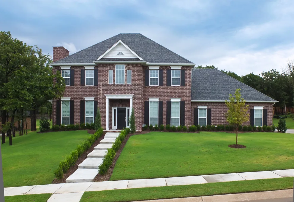 Oak Leaf Custom Homes - Photo 11