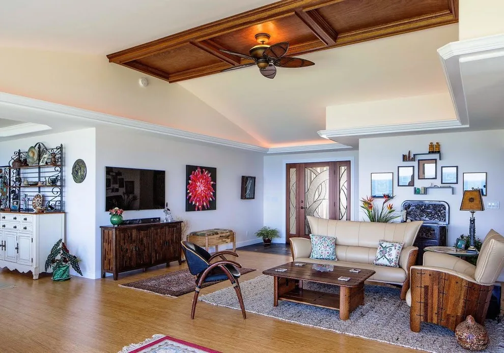 Hilo Bespoke Residence Close to Honolii Surf Location by Carlson Homes Inc - Photo 2