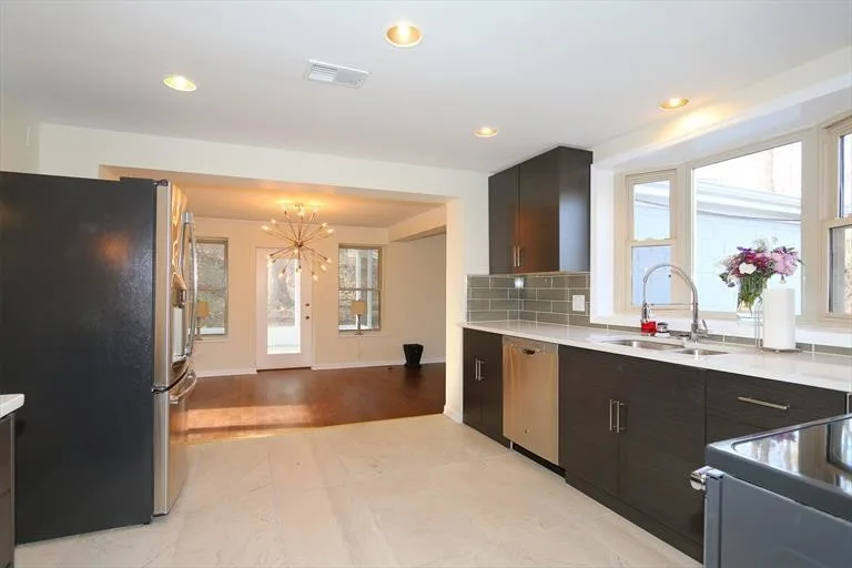 Bridges Road, Complete Home Renovation by Omg LLC. - Photo 2