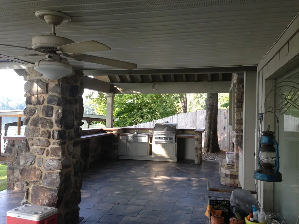 Bridget Lane Al Fresco Kitchen by Hughes Design And Construction, Inc. - Photo 5